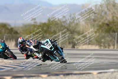 media/Dec-07-2025-CVMA (Sun) [[3e7d2de5dc]]/Race 12- Formula 40 MW and LW/